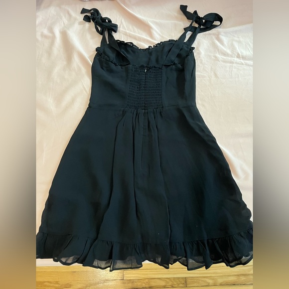 Reformation Christine Dress in Black (New) - Picture 6 of 7